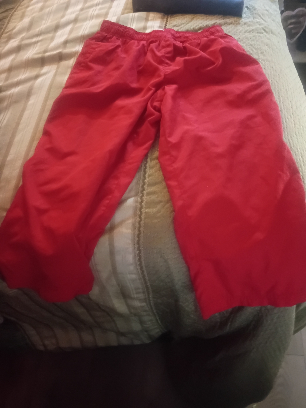 Danskin Now Red Capris Elastic Waist Lightweight Active Pants